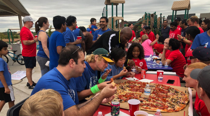 Andy’s Hometowne Pizza Celebrates a Year in Medina