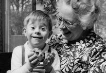 Moms On A Mission Fashion Show To Benefit Hammer Residences