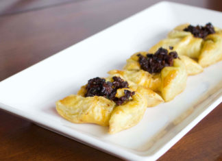 Sun-Dried Tomato Pinwheels