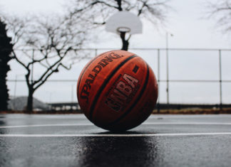 Unseen Hours: the Pursuit of Virtuosity in the Absence of Prestige