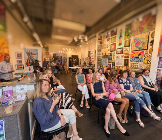 The Crayon Kelly Experience